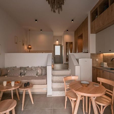 Living Moments Villa Amersa Messaria  Exterior photo